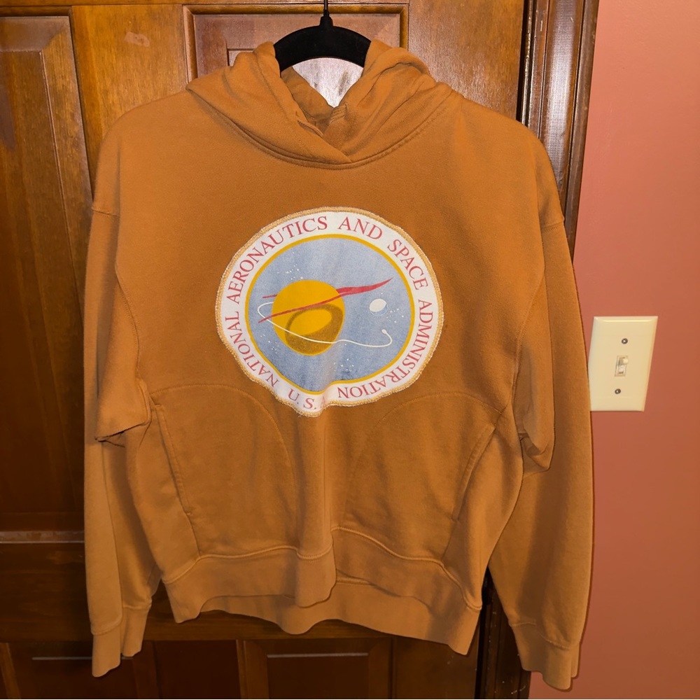 Uniqlo NASA Women’s Medium Brown Hoodie W Logo & Pockets